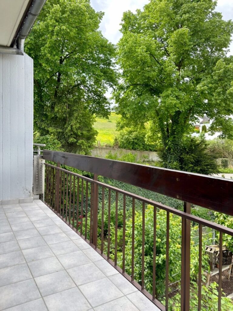 Balkon OG