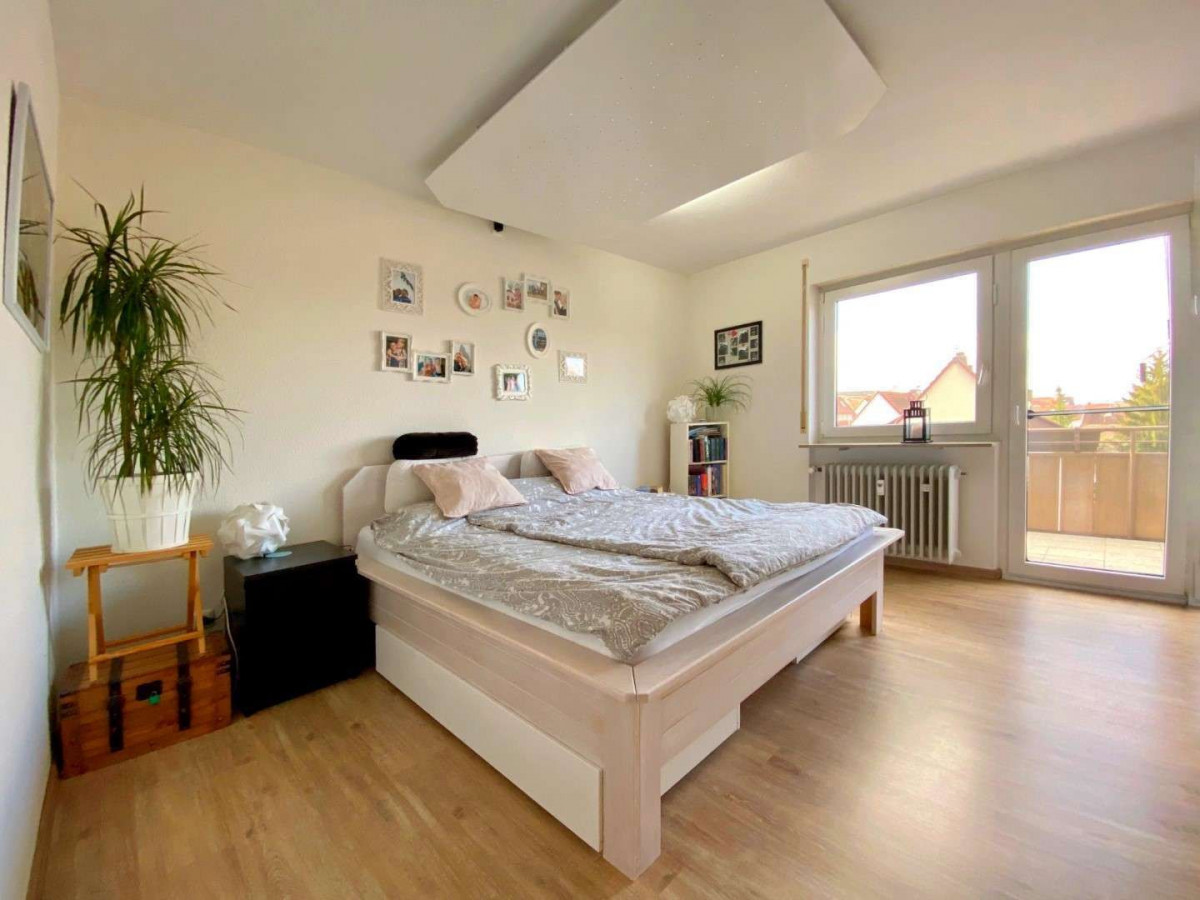 Schlafzimmer 3-01 (Groß)