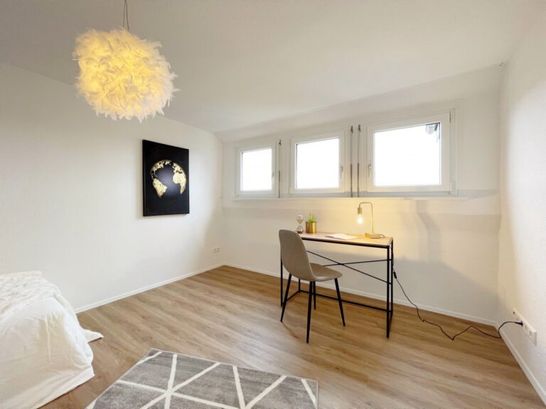 Zweites Zimmer DG