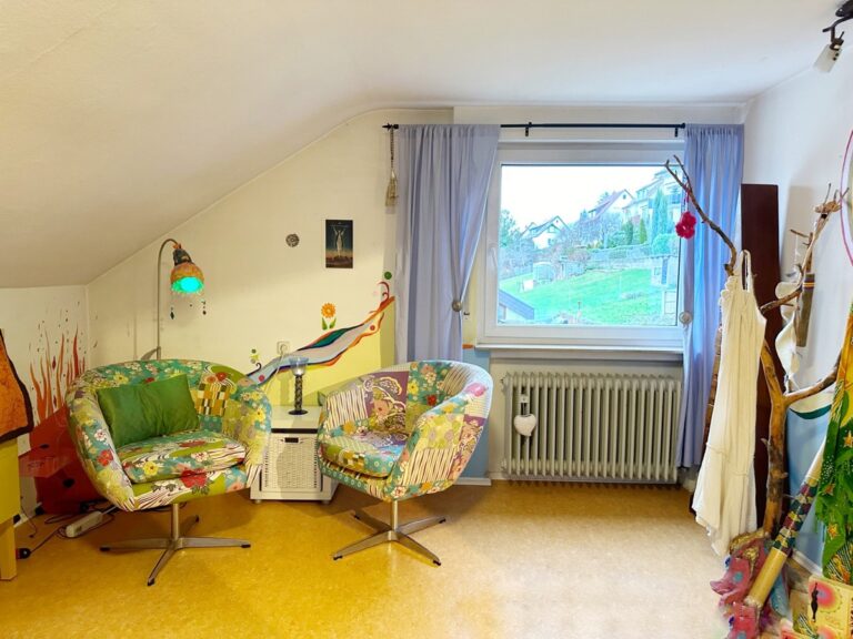 Zimmer 4 im DG