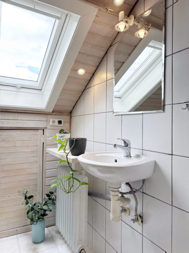 Badezimmer DG