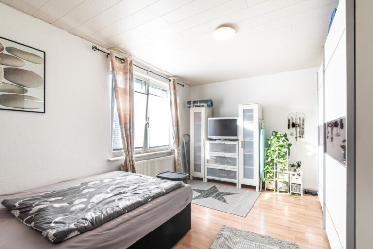 Wohnung 1 - Schlafzimmer