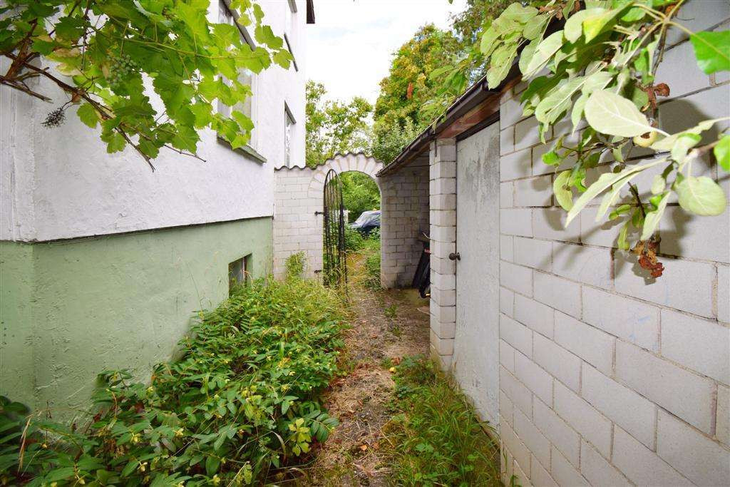 Ausgang Garten