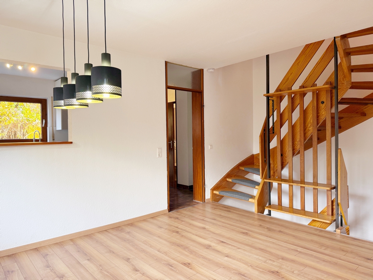 Wohn- und Essbereich2