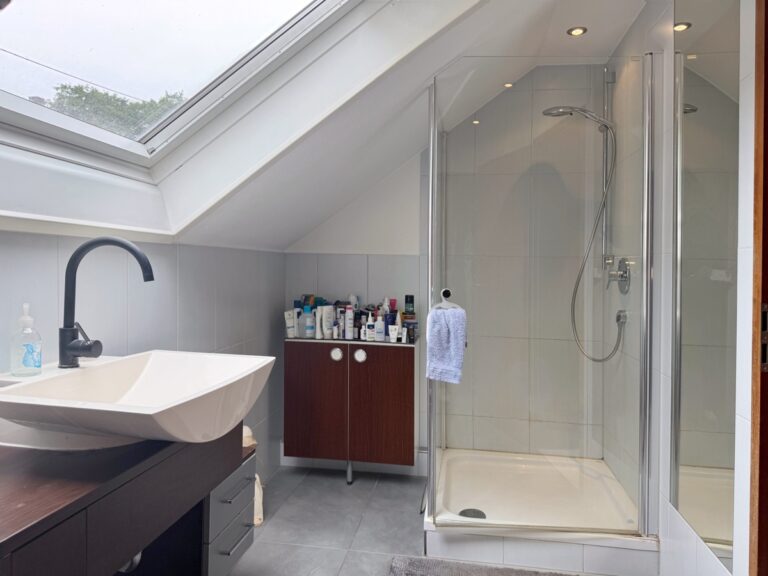 OG Badezimmer