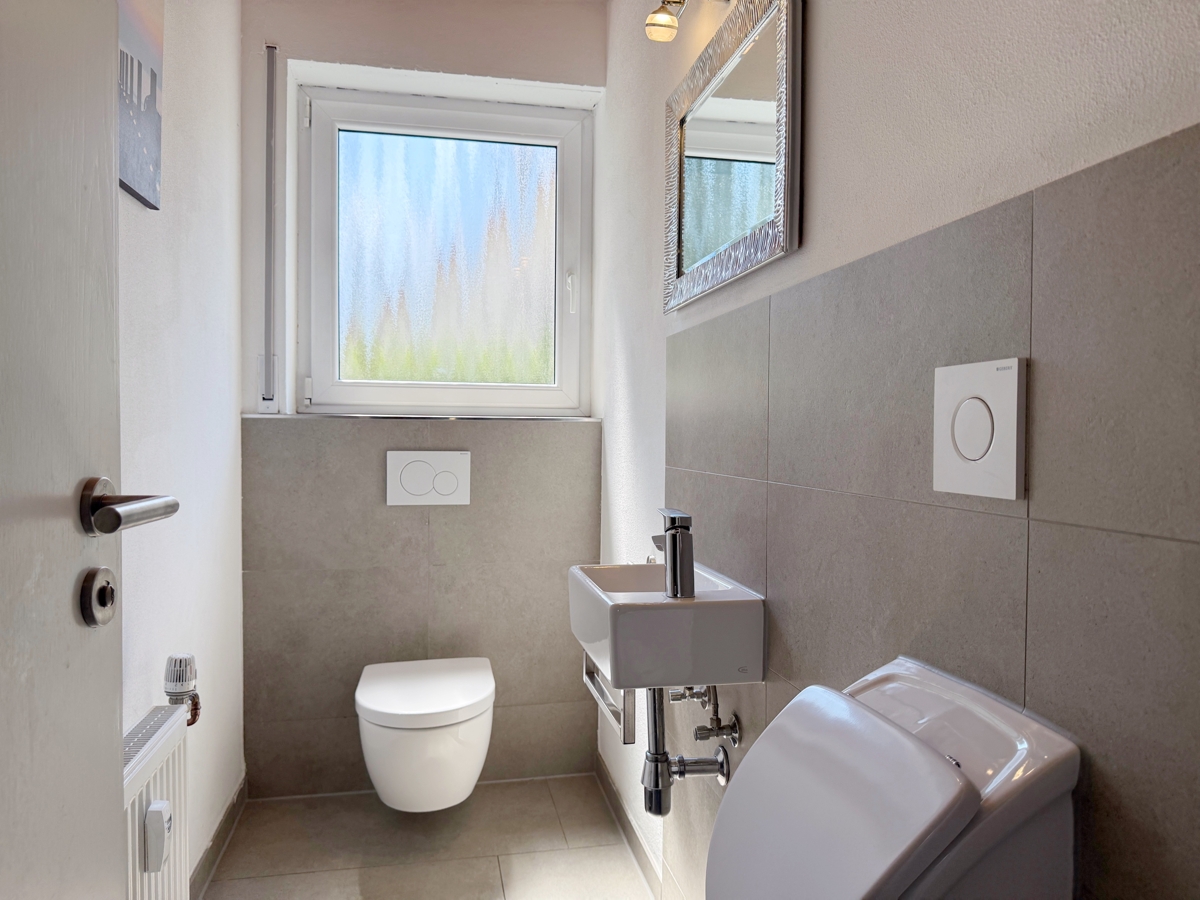 Gäste-WC EG