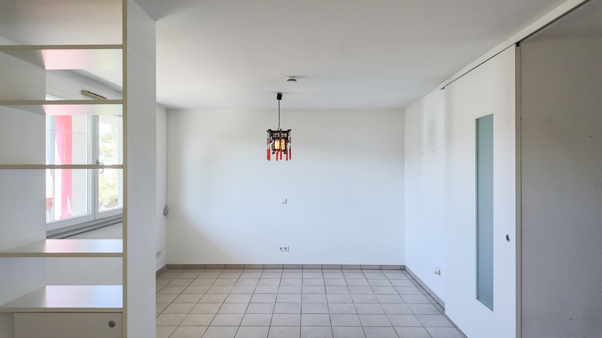 Küche mit Wohn- und Essbereich