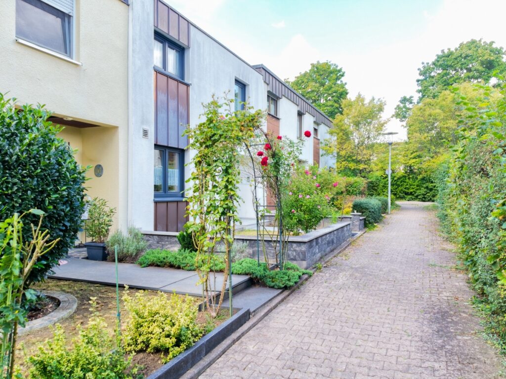 Weg zum Haus