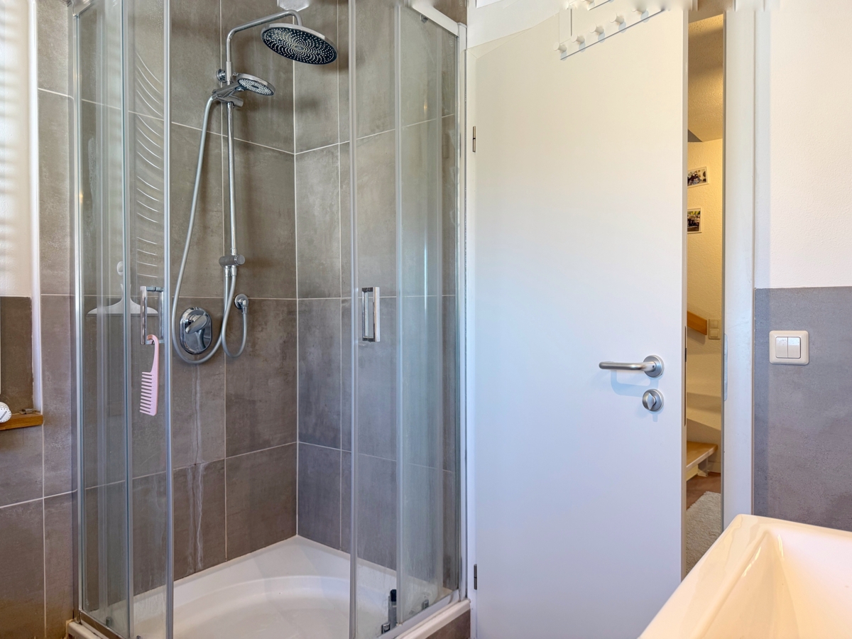 Badezimmer im OG